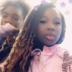 Meet your Posher, Symone